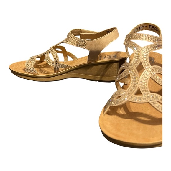 Daisy Fuentes Gold Embellished Sandals – Size 9.5 - Picture 5 of 9